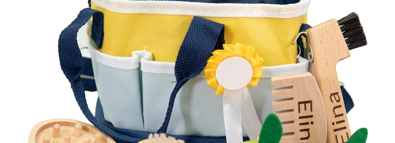 Personalisiertes Pflegeset aus Holz mit Namensgravur Elina – Rollenspielzeug für Kinder