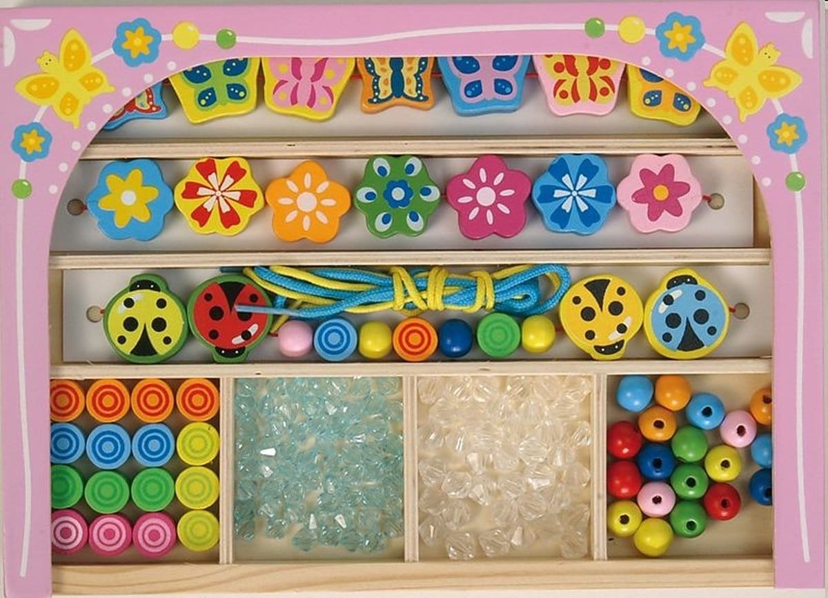 Lena Baby & Kleinkind 1 Stück LENA Party Beads Holzperlen Fädelset – 100-teiliges Schmuck Bastelset