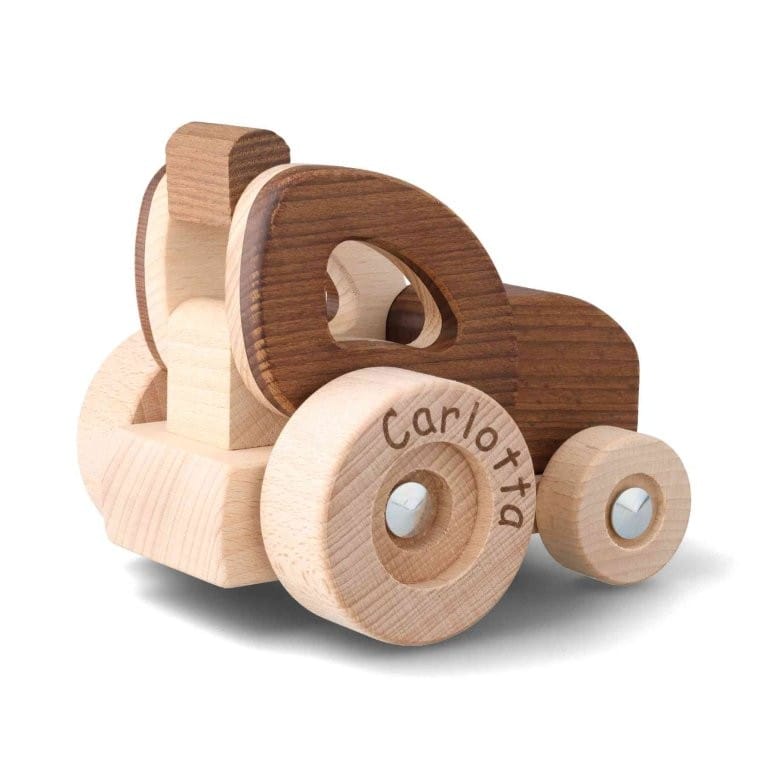 Goki Holzspielzeug Traktor Natur Goki Naturtraktor Personalisierbarer Trecker Nachhaltiger Holztraktor ab 2 Jahren