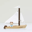 Personalisierbares Segelboot aus Holz Kinderspielzeug ab 3 Jahren