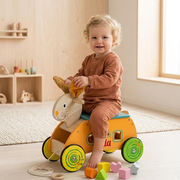 Personalisierter Holz-Rutsche-Hase Lauflernspaß  Holzfahrzeug Kinder ab 12 Monaten