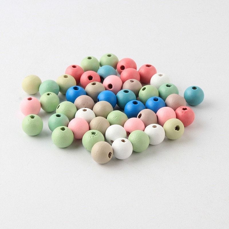Holz-Kugeln, Bastel Perlen in Verschiedenen Pastellfarben Perlen Ketten Perlen Holz Bunt 10mm 50 Stück Set, sowie Löchern zum Auffädeln.