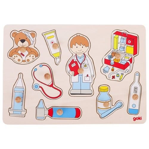 Goki Setzpuzzle Arzt NEU Personalisierbares Steckpuzzle bei Arzt Kinder Puzzle Spielzeug Holz Kinder ab 1 Jahr Arztpuzzle